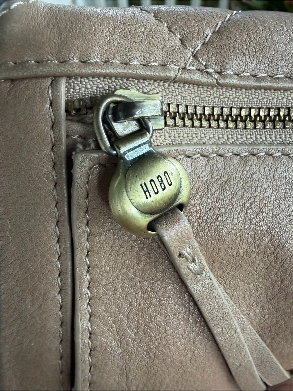 Hobo Quilted Leather Wallet in Taupe